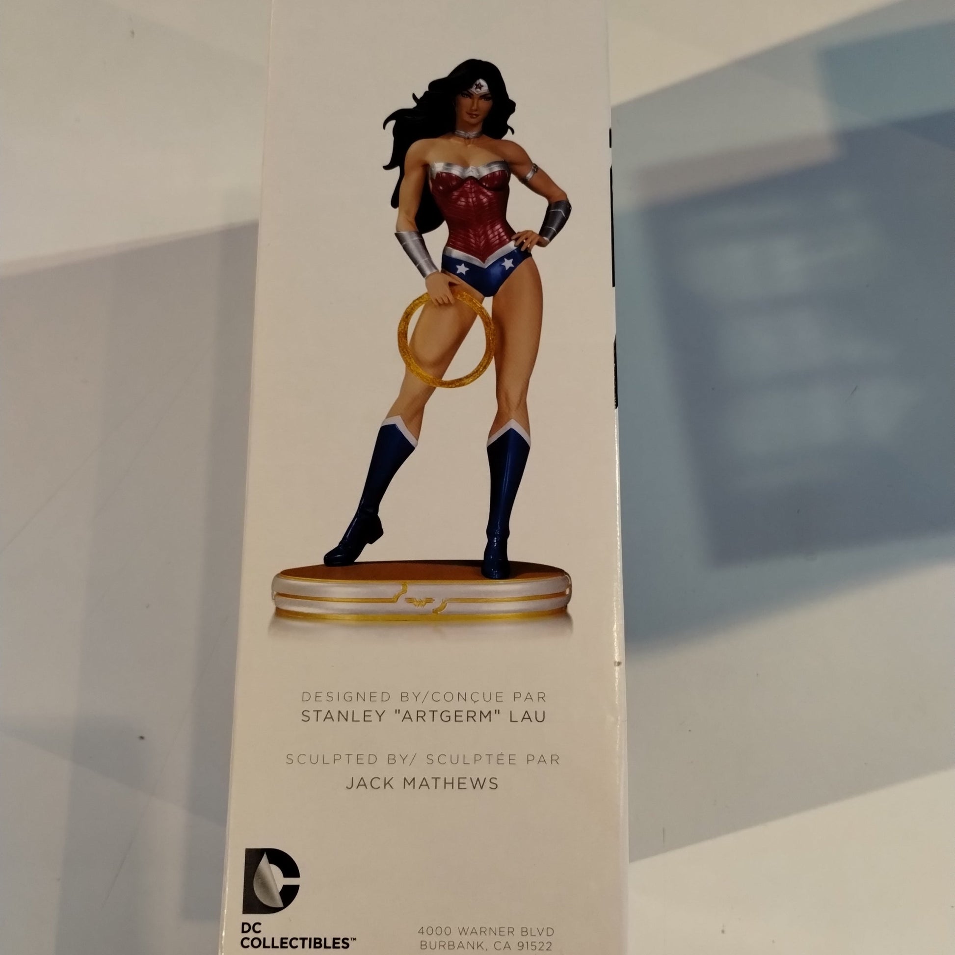 DC Collectibles DC Comics Cover Girls Wonder Woman Limited Edition #3856/5200