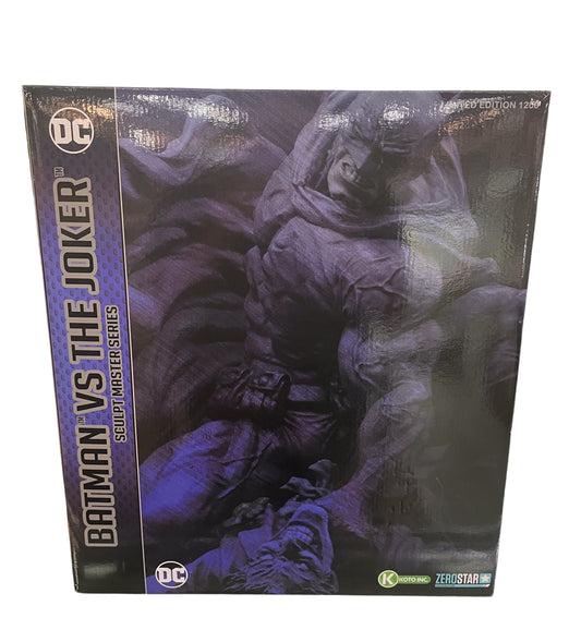 DC Comics: Batman vs The Joker Sculpt Master Series Statue