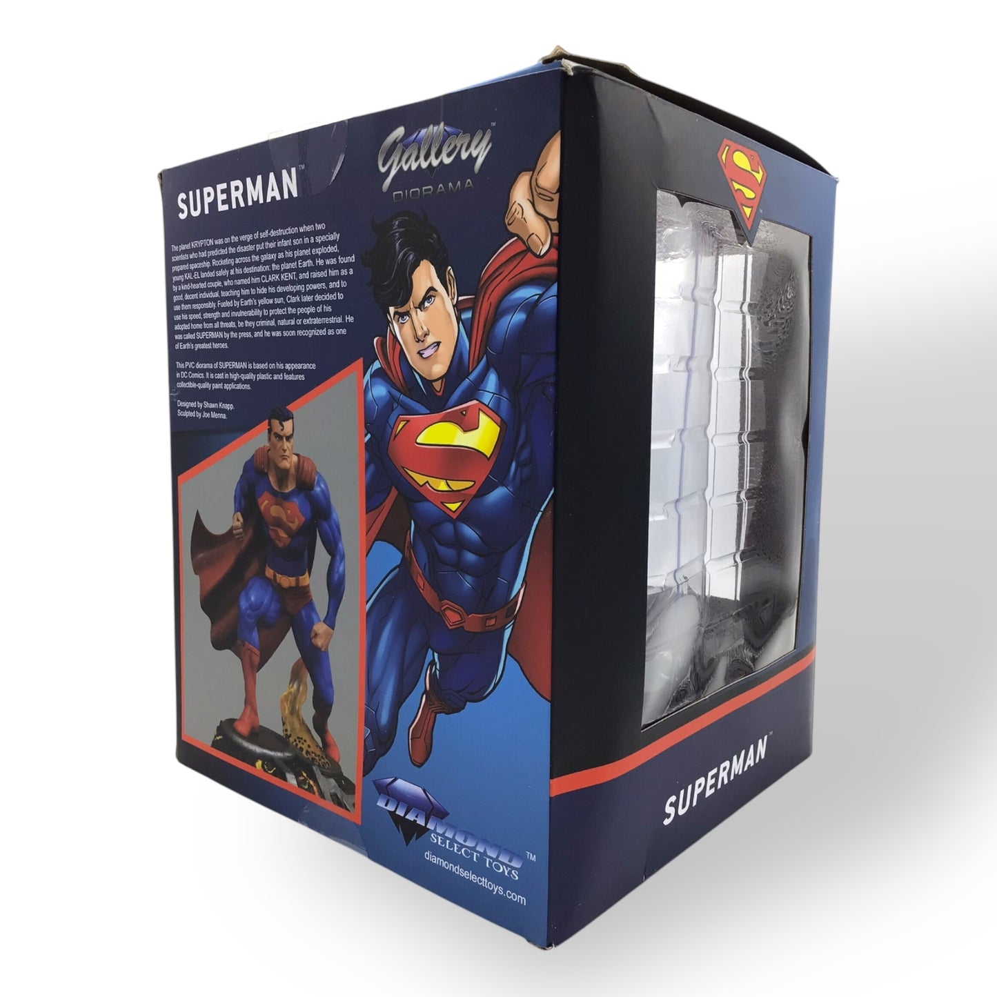 DC Superman 10-Inch Gallery PVC Diorama by Diamond Select Toys