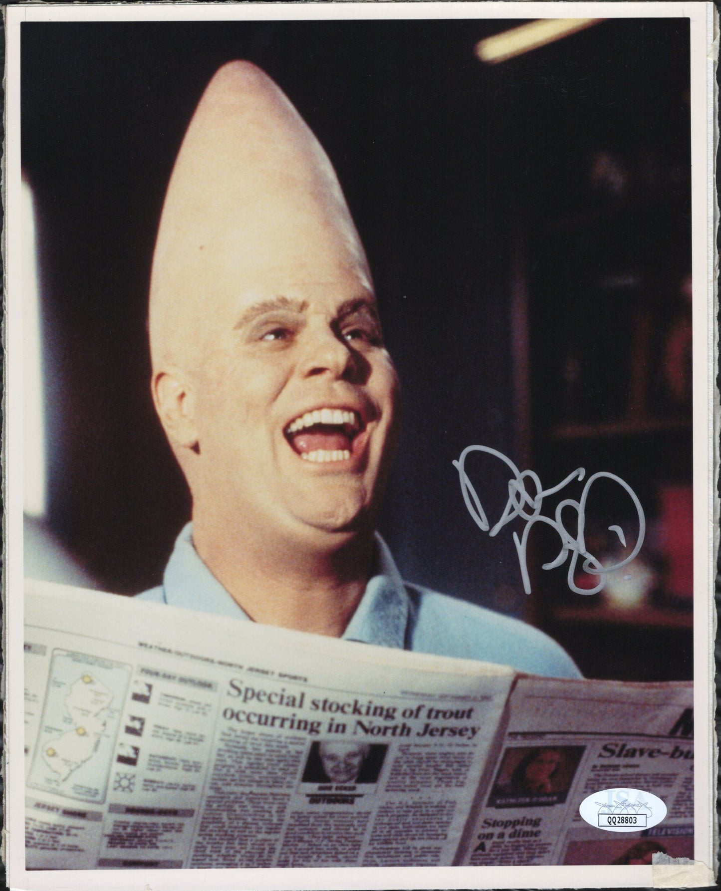 Dan Aykroyd in Coneheads Signed Photo 8x10, JSA and PSA Letter Double Certified Authentic QQ28803