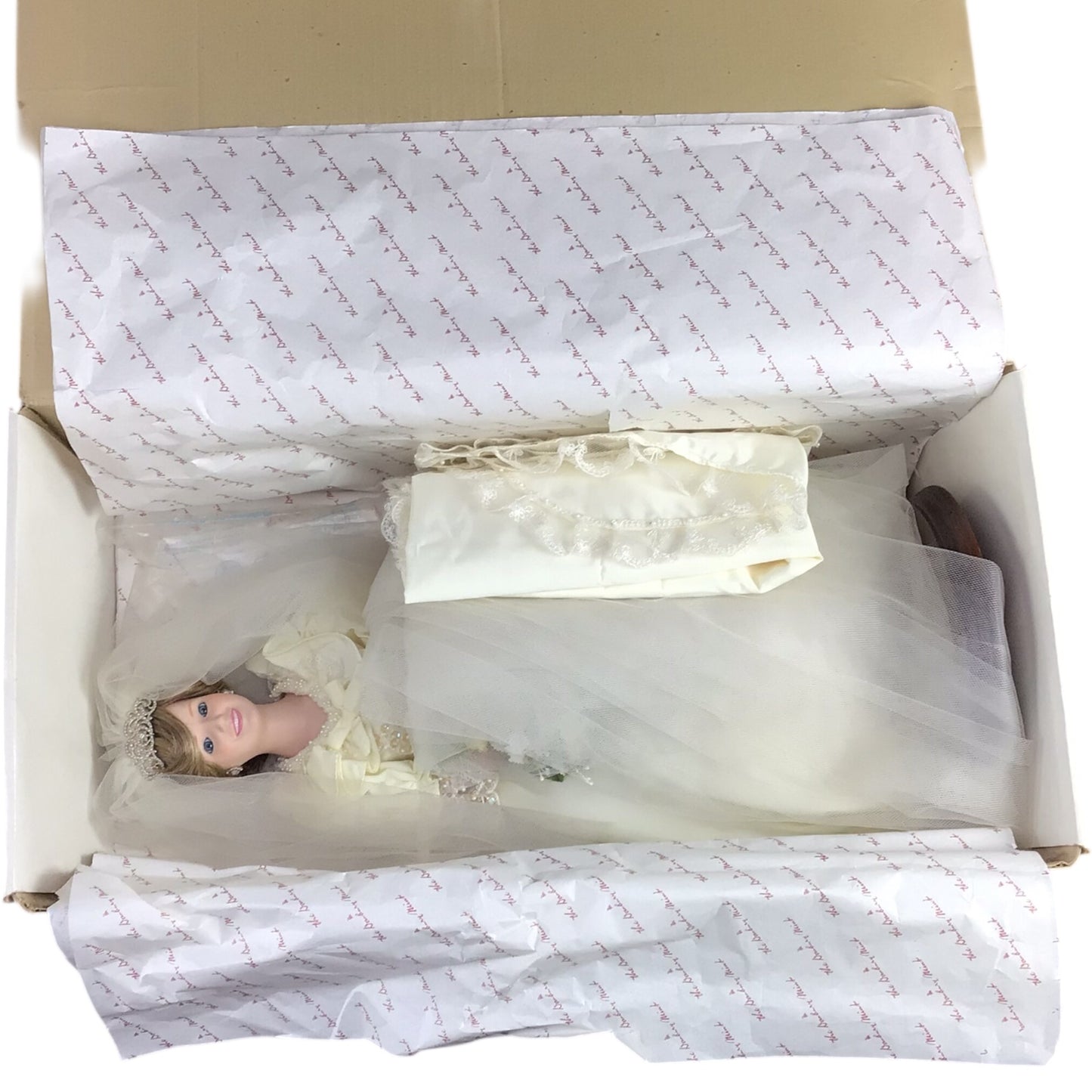 Danbury Mint Princess Diana Bride Doll with Original Box