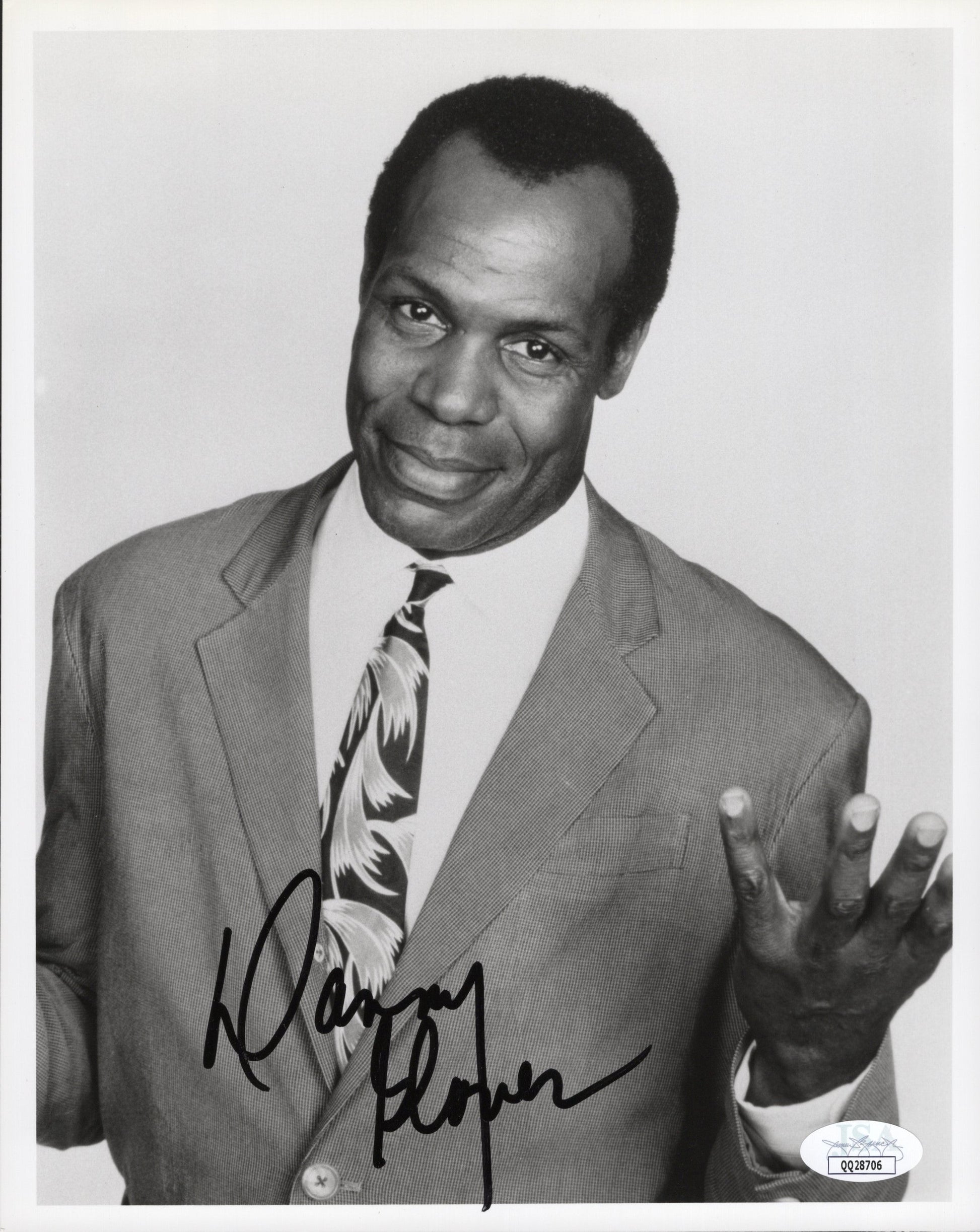 Danny Glover Signed Photo 8x10 B&W Autograph JSA Certified QQ28706 Unique