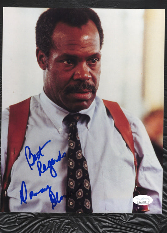 Danny Glover Signed Photo Personalized "Best Regards" 8x10 with Signing Photo, JSA Certified Authentic QQ28707