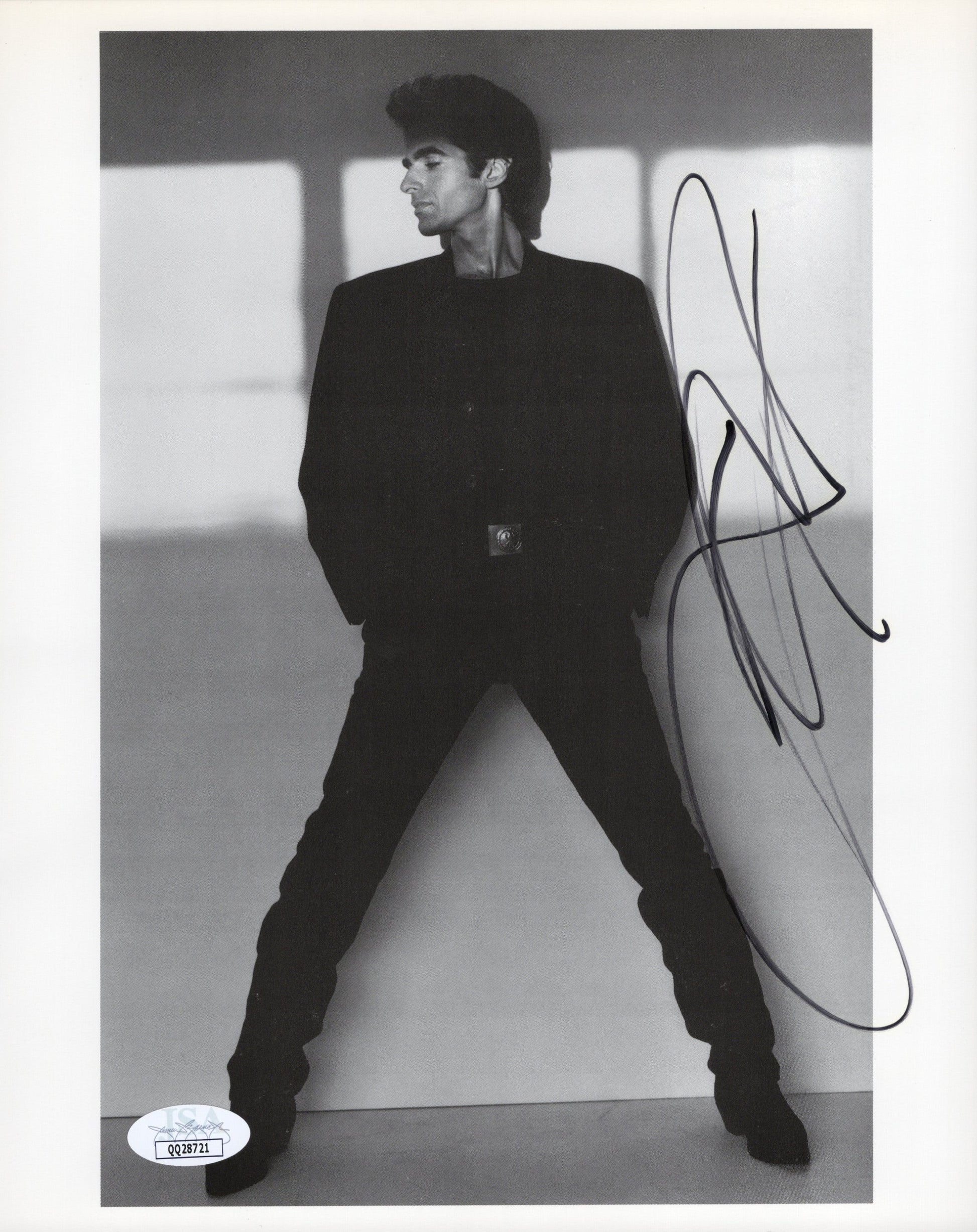 David Copperfield Standing Signed Photo 8x10, JSA Certified Authentic QQ28721