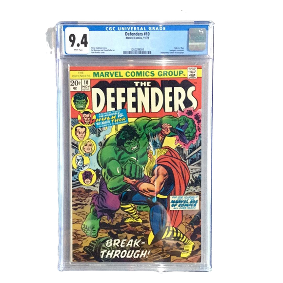 Defenders #10 - Marvel 1973 - 9.4 - Classic Hulk vs. Thor battle