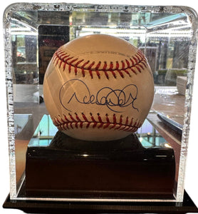 Derek Jeter Autographed Rawlings Baseball