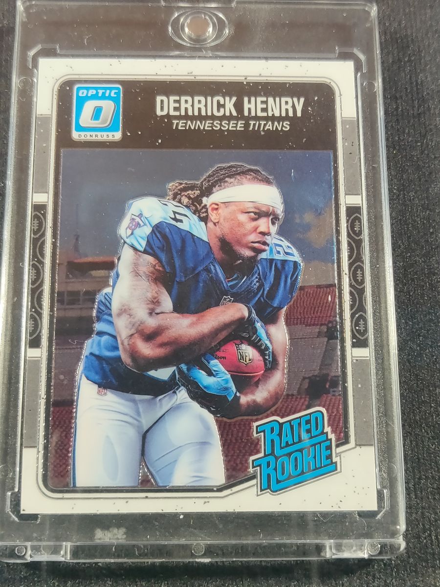 Derrick Henry Auto JSA Certified Jersey Shadow Box 5 Cards