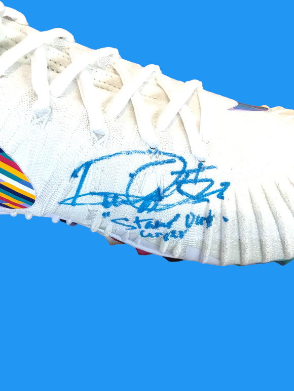 Derrick Henry Autographed Memorabilia Crucial Catch NFL Cancer Awareness Multicolor Ribbon Cleat Shoe