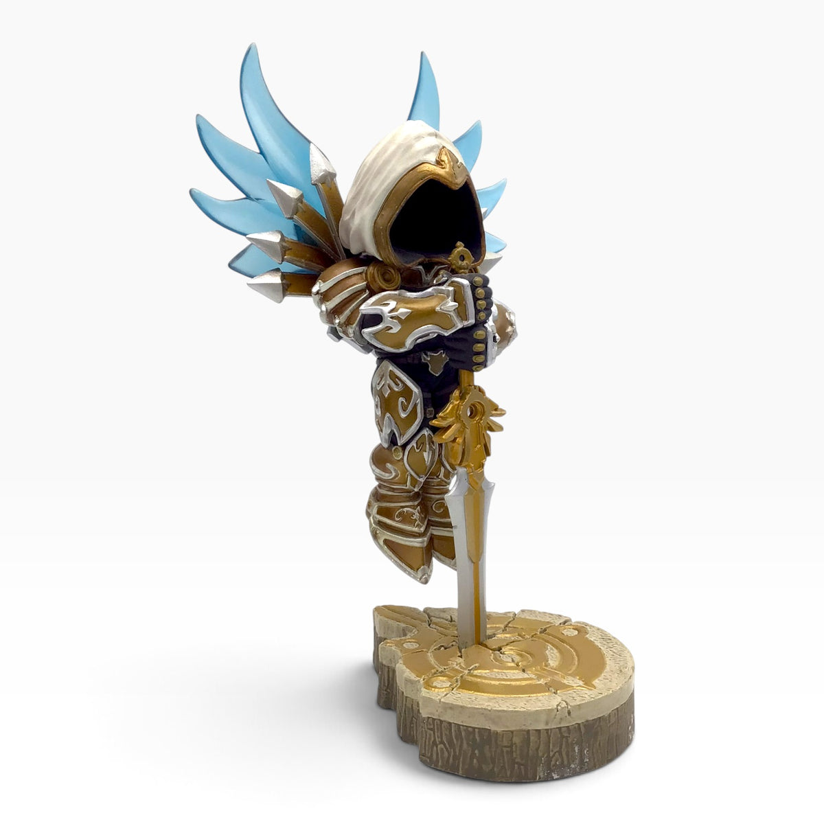 Diablo III Mini Tyrael Figure BlizzCon 2011 - Employee Exclusive Souvenir Collectible – Blizzard Entertainment