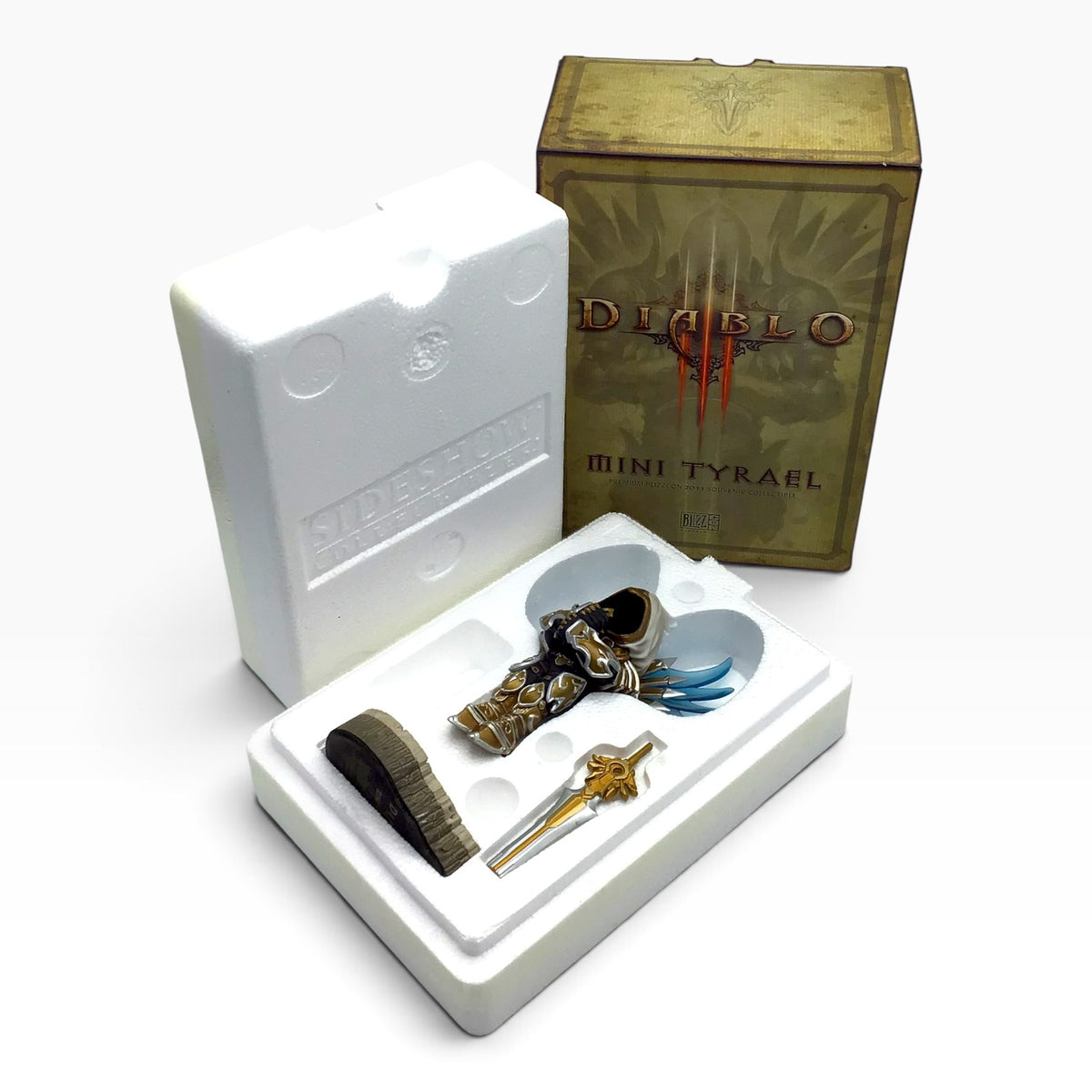 Diablo III Mini Tyrael Figure BlizzCon 2011 - Employee Exclusive Souvenir Collectible – Blizzard Entertainment