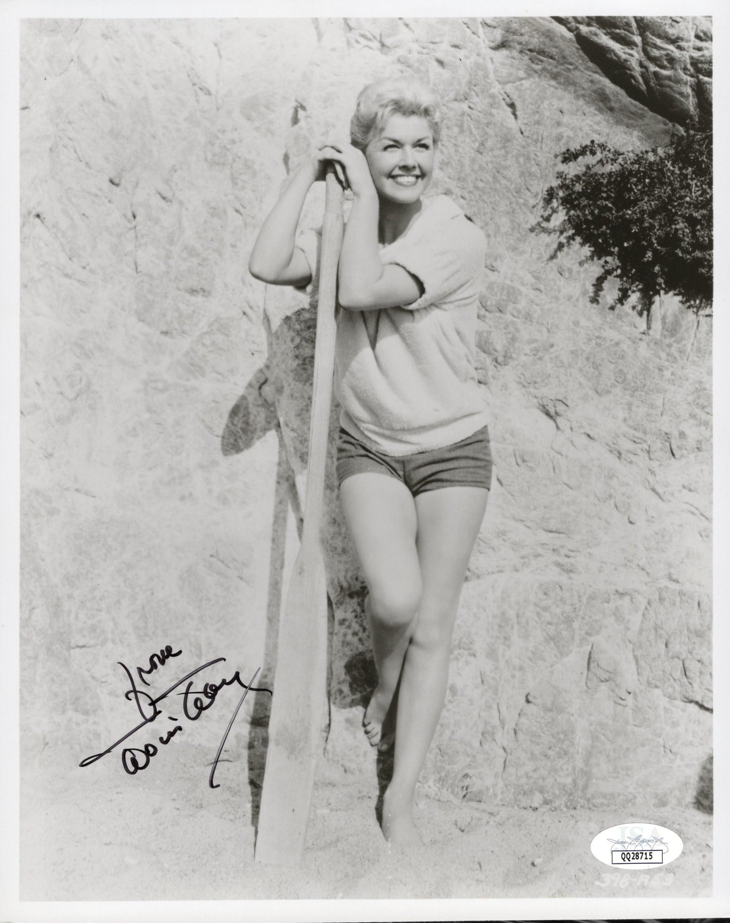 Doris Day Signed Photo 8x10, JSA Certified Authentic QQ28715