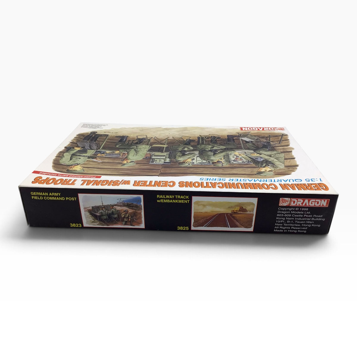 Dragon German Communication Center with Signal Troops 1:35 Scale Model Kit – 1998