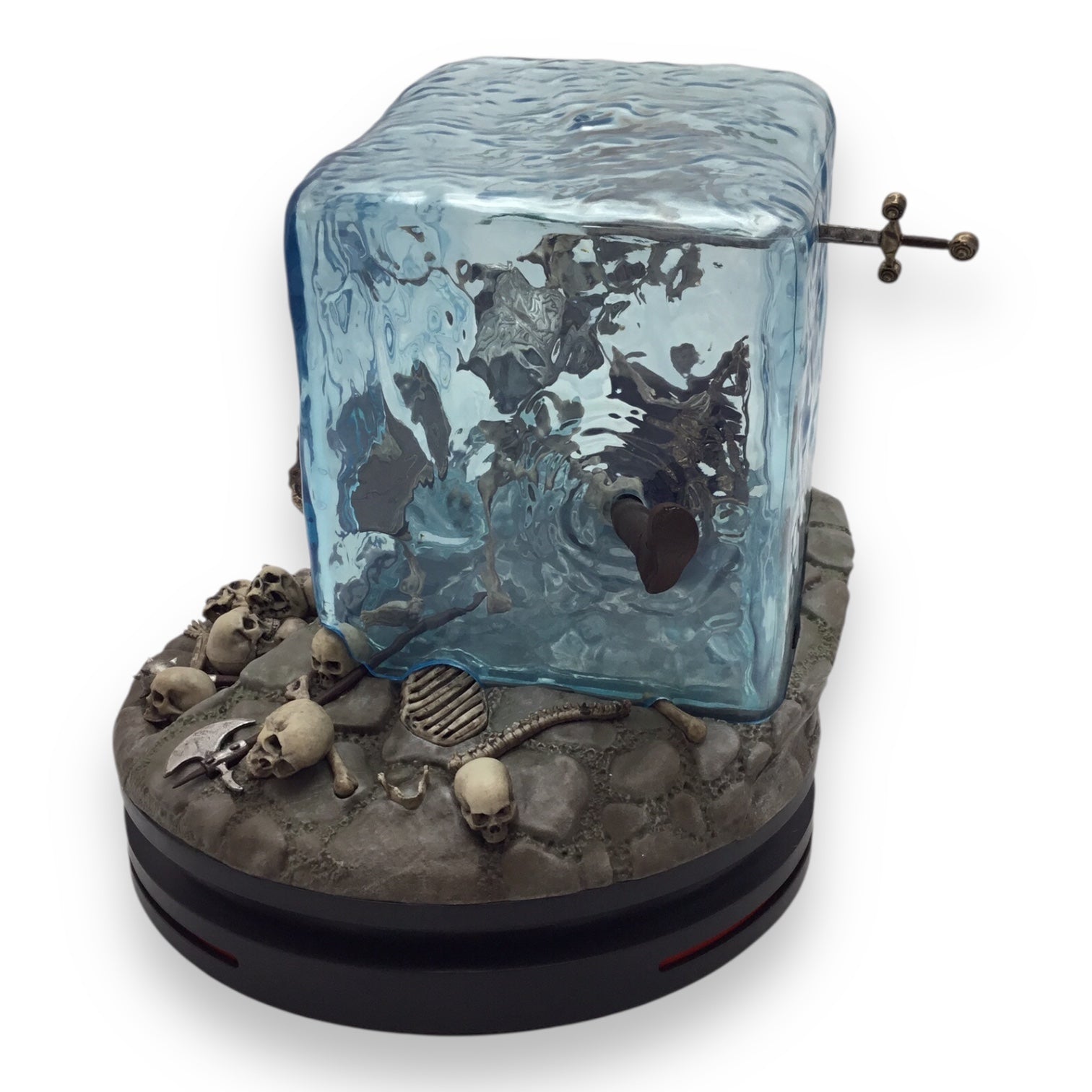 Dungeons & Dragons Gelatinous Cube Statue - GameStop Exclusive