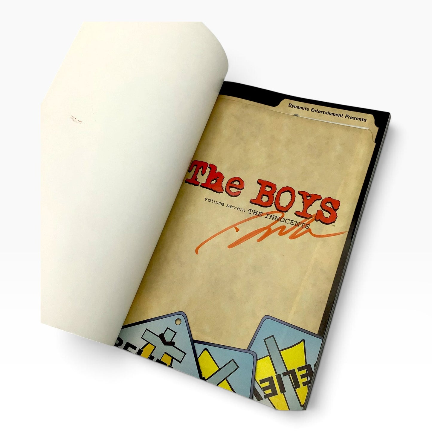 The Boys #7: The Innocent (2010) – Signed by Darick Robertson - Mint