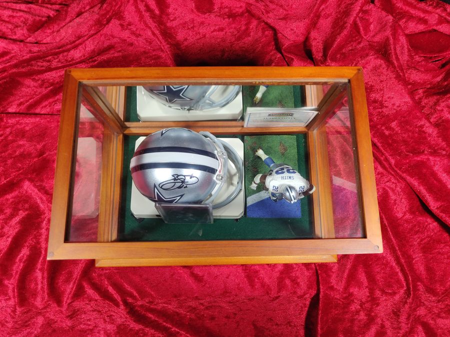 Emmitt Smith Cowboys Autographed Mini Helmet Shadowbox w/ Card and Figure