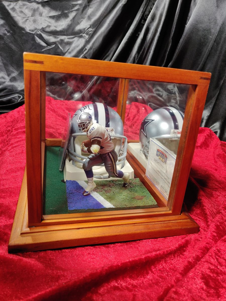 Emmitt Smith Cowboys Autographed Mini Helmet Shadowbox w/ Card and Figure