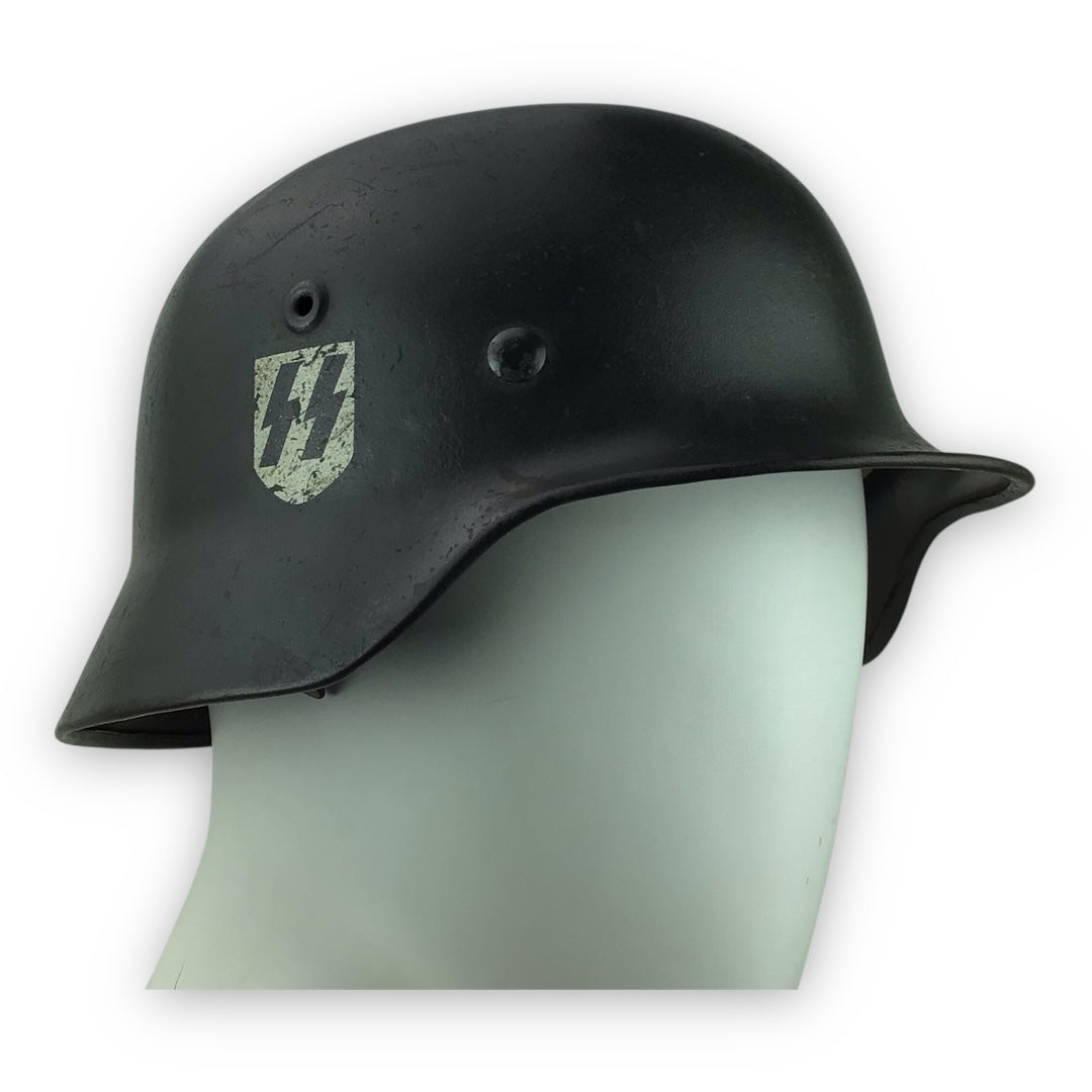 Exceptionally Rare German WW2 Waffen-SS M1935 Single Decal Combat Helmet - Named