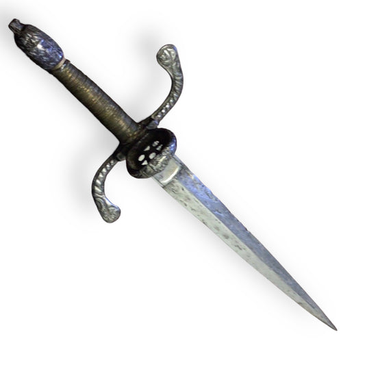 Exquisite 17th Century European Left-Handed Dagger – Combat & Collectible Artifact