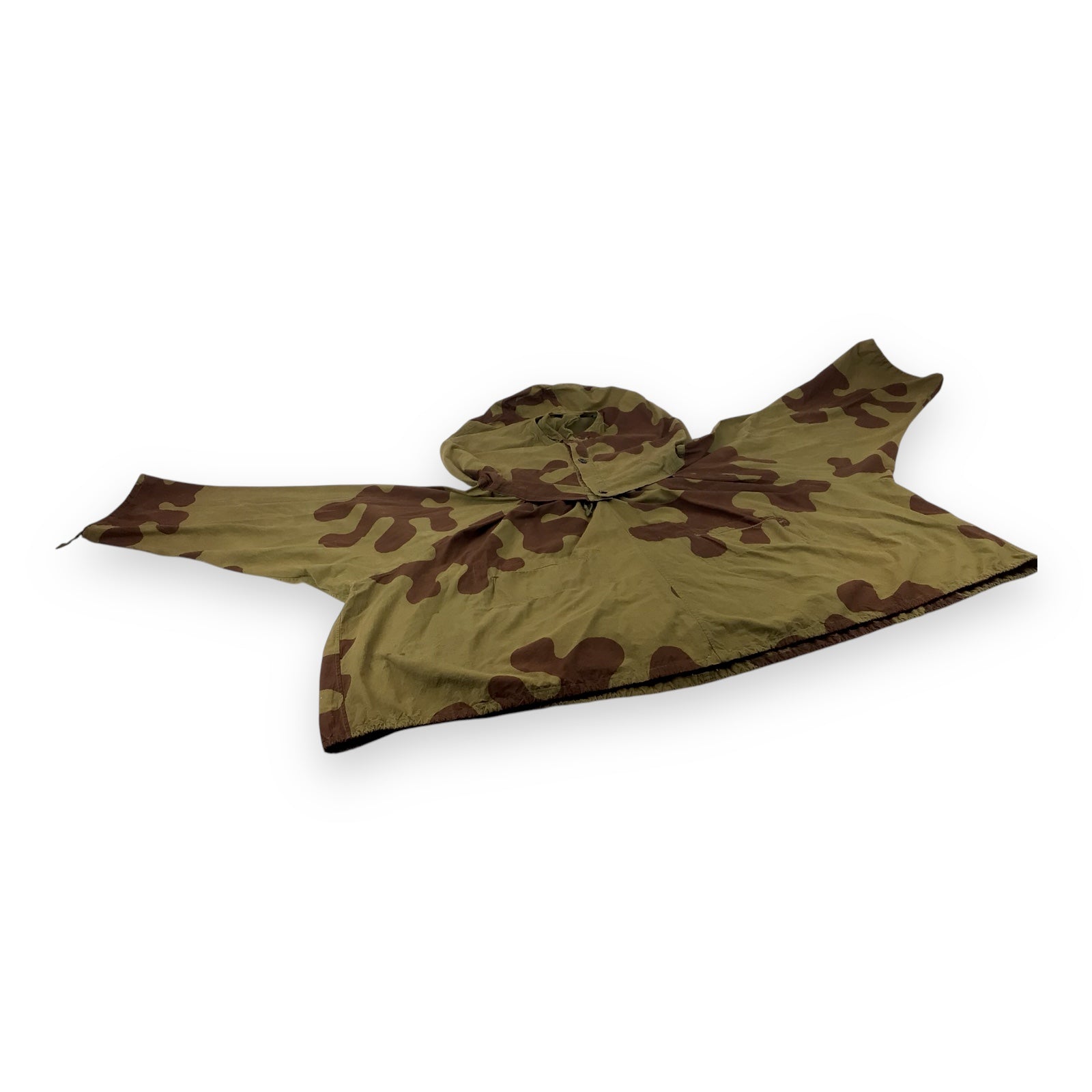 Extremely Rare WW2 Soviet Sniper Smock with Face Veil | Amoeba Camouflage | Museum Provenance