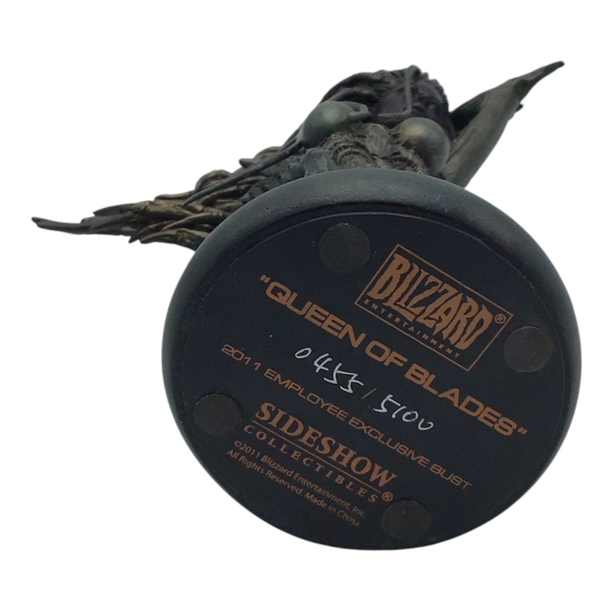 2011 Blizzard Employee Holiday Gift - Queen of Blades Exclusive Kerrigan Sculpt Statue