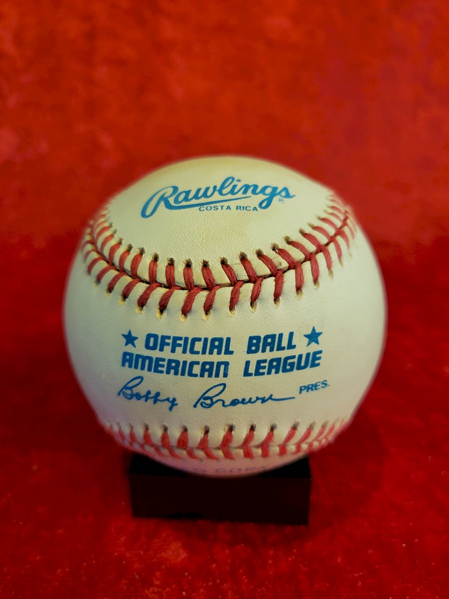 Frank Robinson Certified Authentic Autographed Baseball