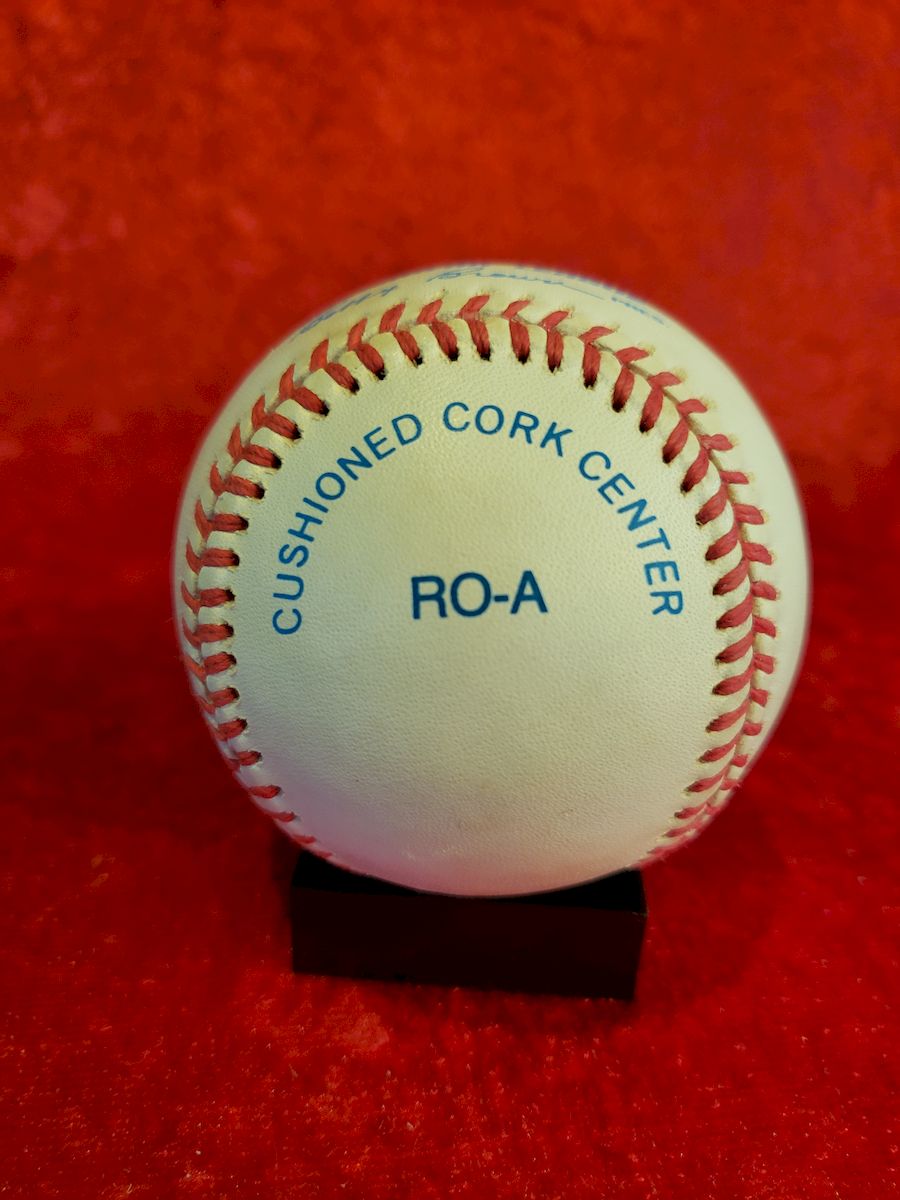 Frank Robinson Certified Authentic Autographed Baseball