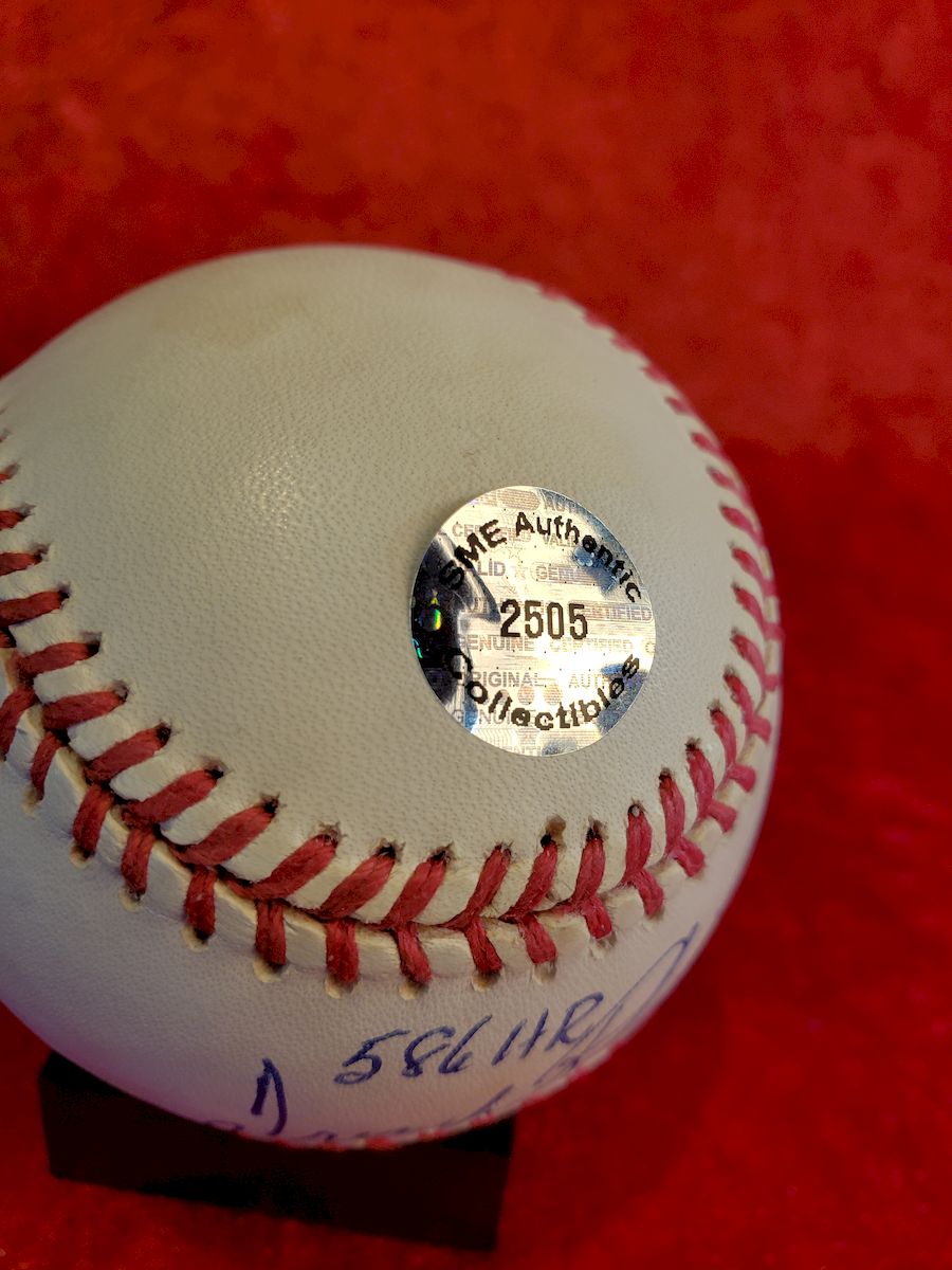 Frank Robinson Certified Authentic Autographed Baseball