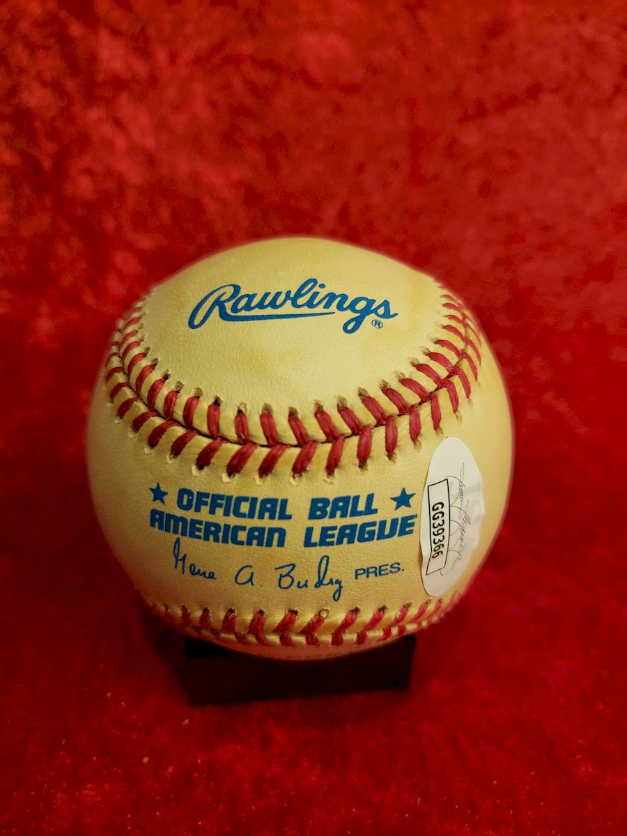 Frank Robinson Certified Authentic JSA Autographed Baseball