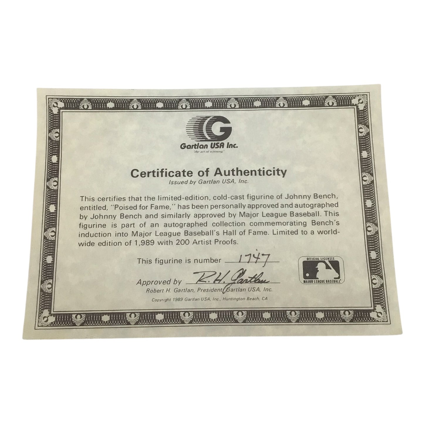 Gartlan Johnny Bench Autographed Cold Cast Baseball Figure #1747/1989 Certified