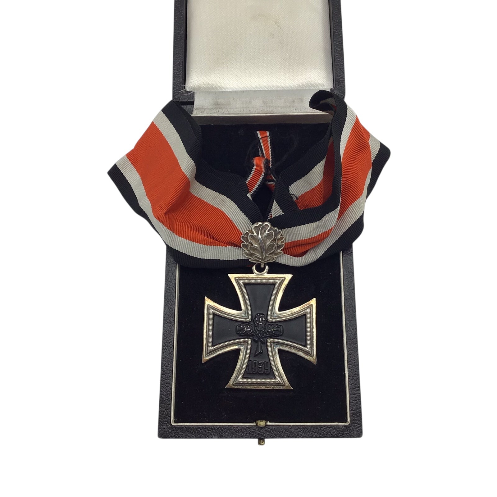 German 1939 800 Silver Knight's Oak Iron Cross in Presentation Case