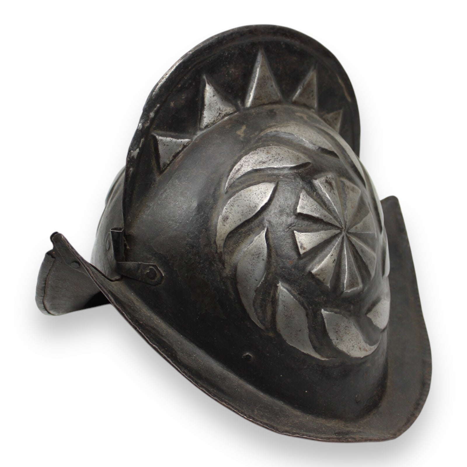 German Black and White Morion Helmet (Late 16th–Early 17th Century)