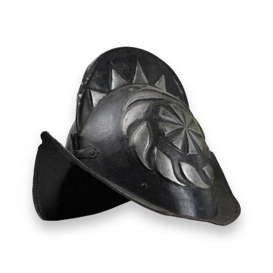 German Black and White Morion Helmet (Late 16th–Early 17th Century)