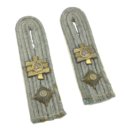 German WW2 Heer Feldherrnhalle Oberleutnant Shoulder Boards - Elite Infantry Officer Pair