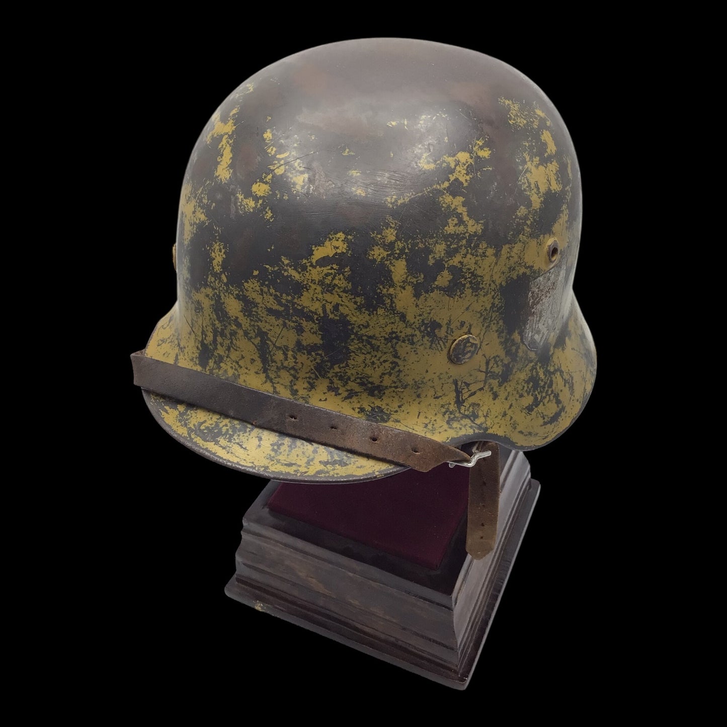 German WW2 M40 Heer Tropical Camouflage Combat Helmet - ET64 - DAK Style Camouflage