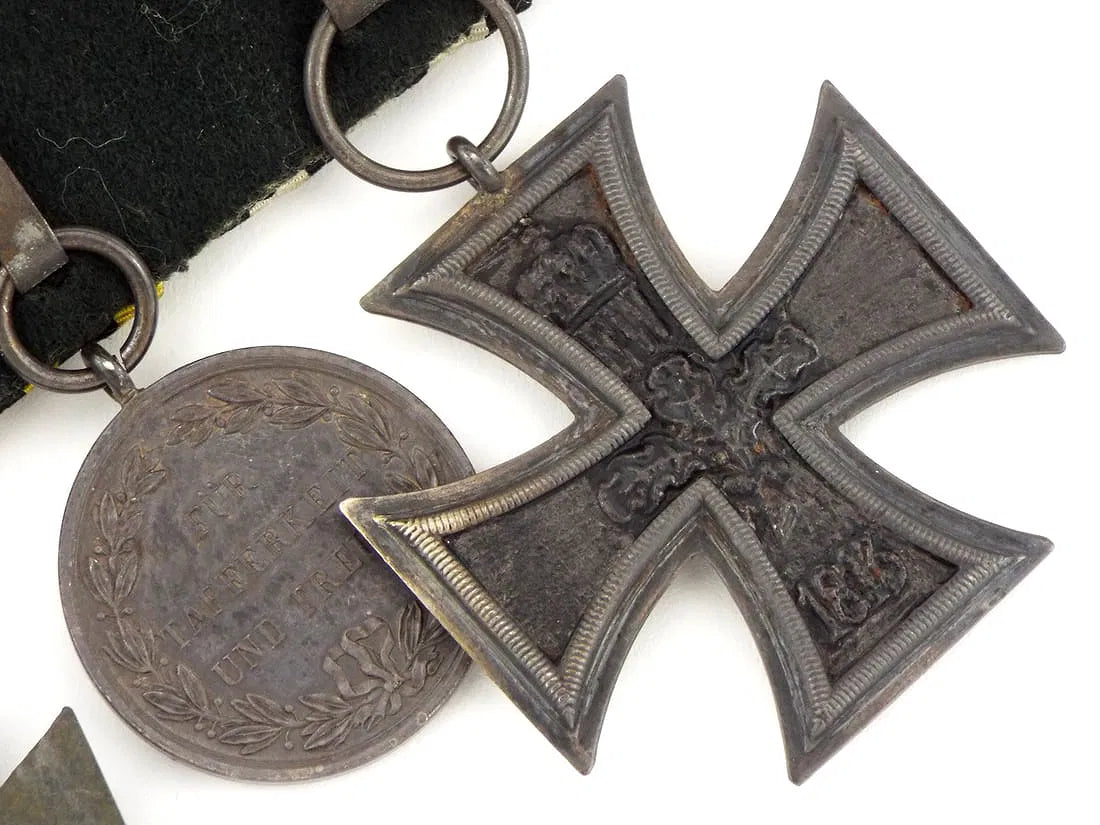 German WWI & WWII Medal Bar For Parade & Full Uniform Dress Occasions