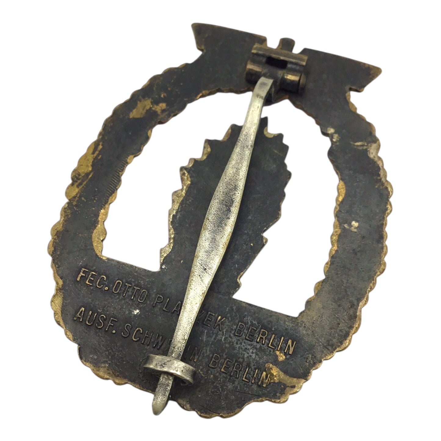 German WWII Kriegsmarine Minesweeper War Badge - Otto Placzek & Schwerin (Dual-Marked Tombak)