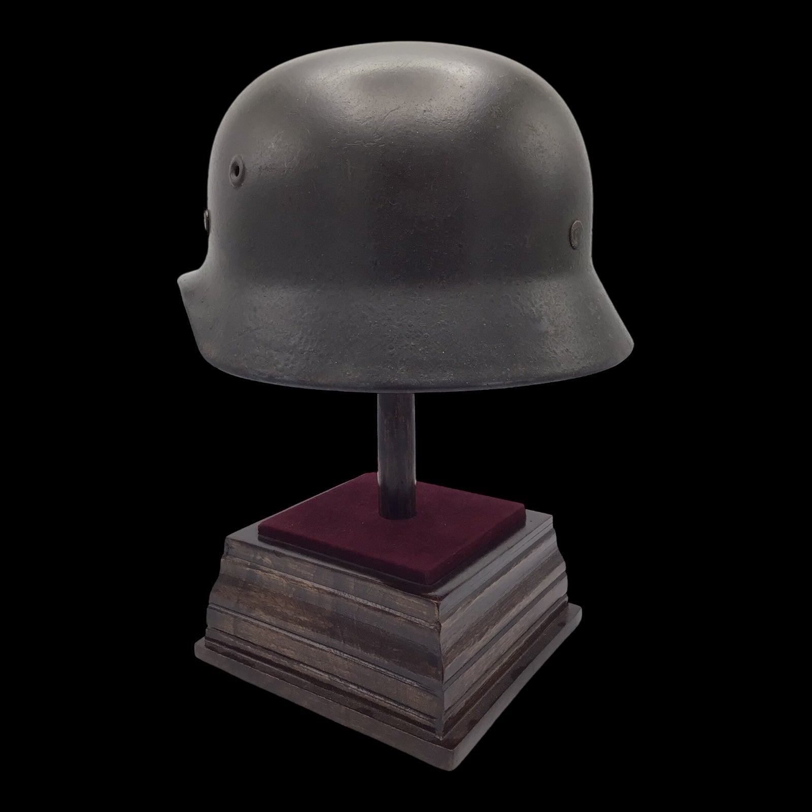 German WWII M40 Single Decal Waffen-SS Combat Helmet