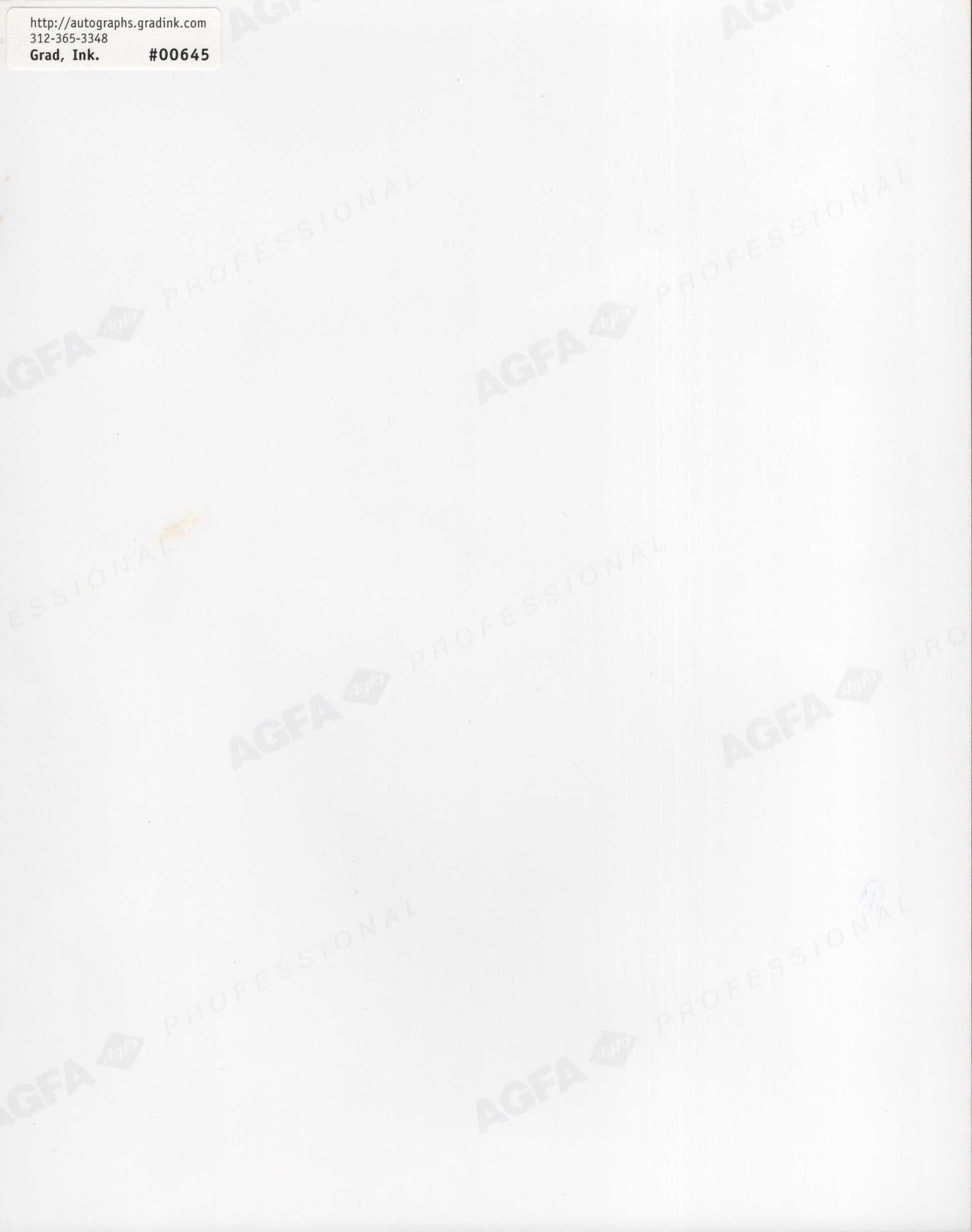 Gladys Knight Signed Photo 8x10 "Musically Yours", JSA & PSA Certified