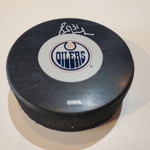 Grant Fuhr Certified Authentic Autographed Hockey Puck