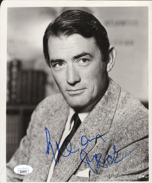 Gregory Peck Signed 8x10 B&W Photo JSA Autograph in Suit Authenticated