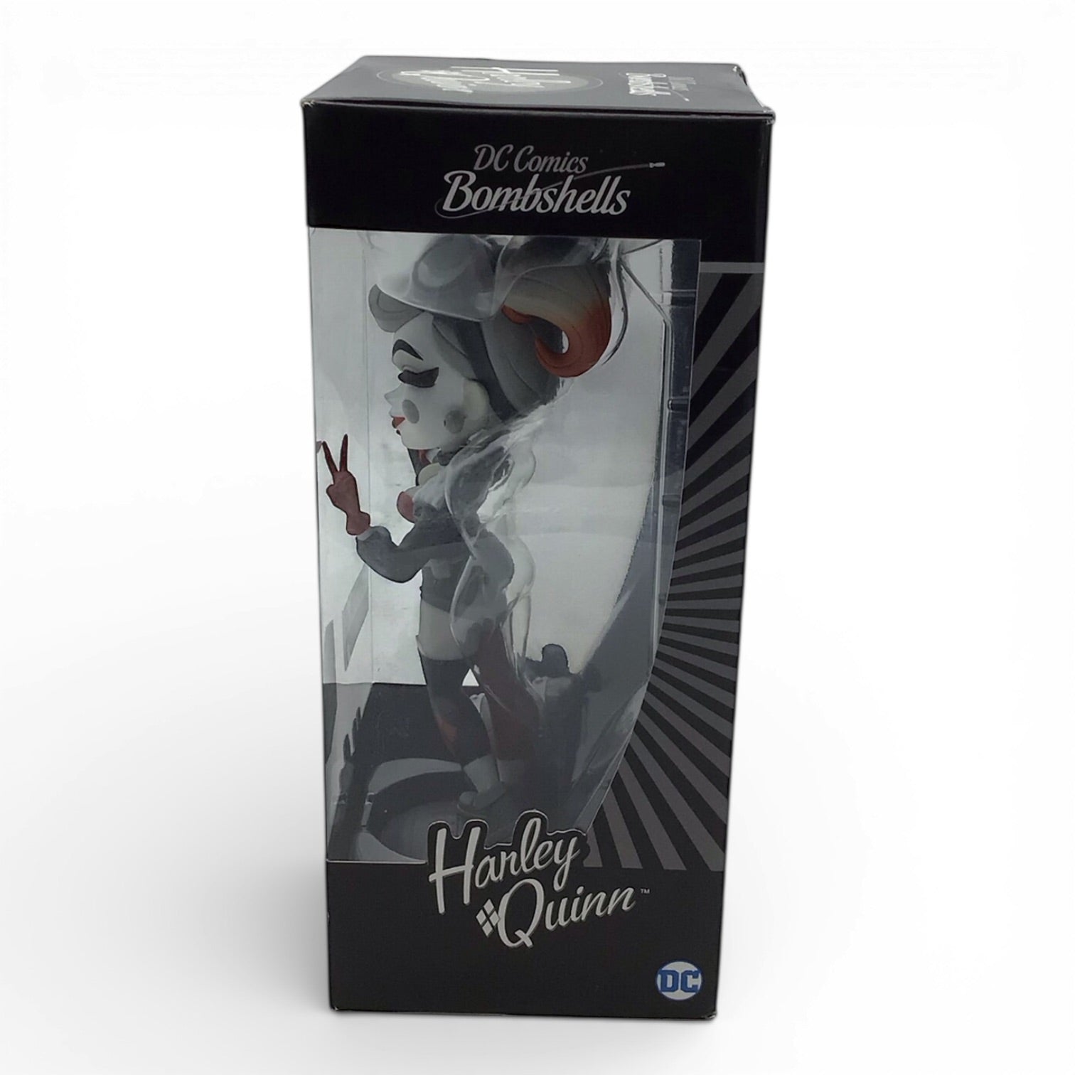 Harley Quinn DC Comics Bombshells Noir Edition - Hot Topic Exclusive