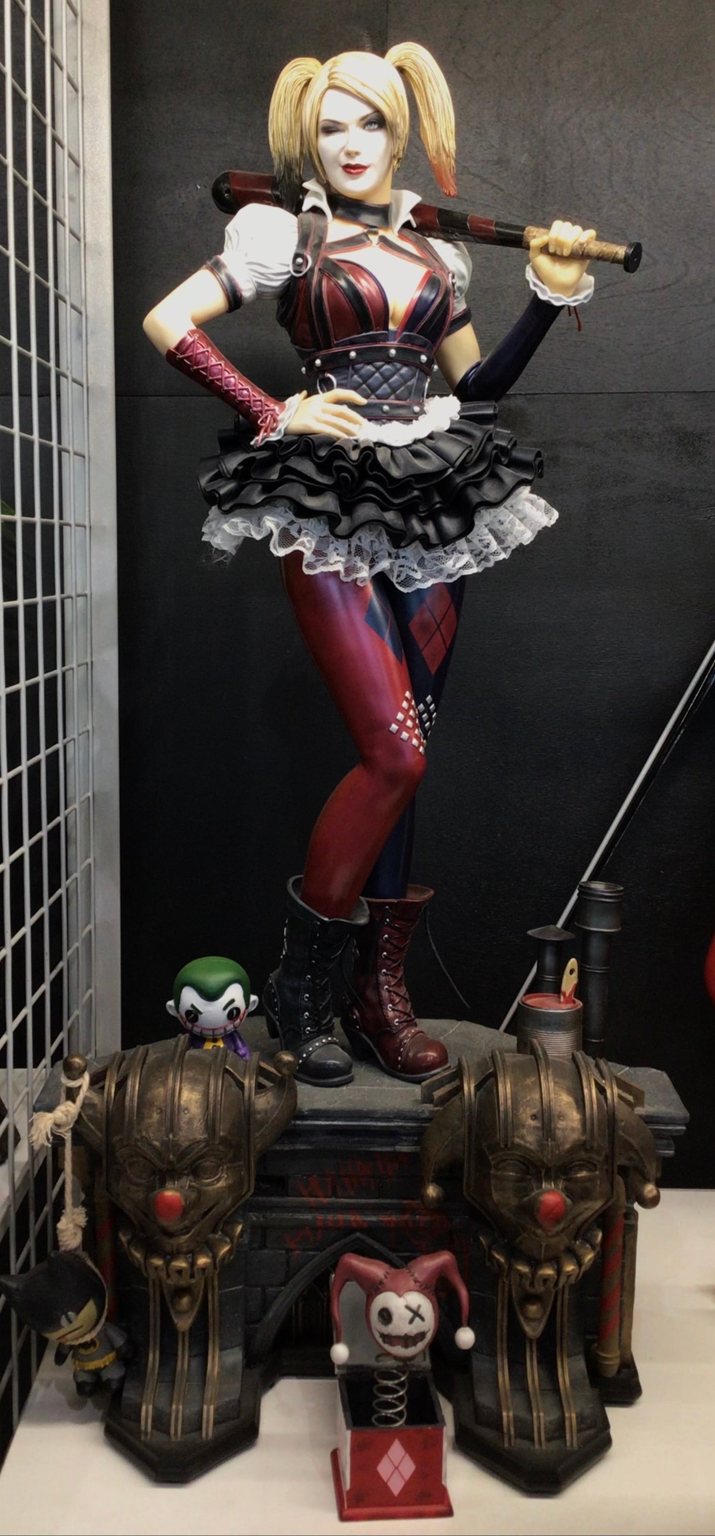 Harley Quinn Polystone Exclusive Statue Batman Arkham Knight 1/3 Scale 541/1000