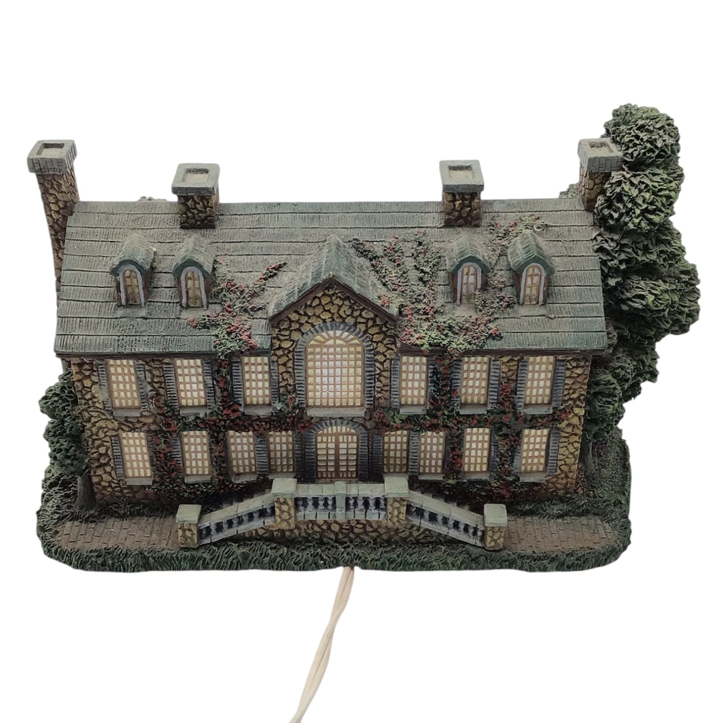 Hawthorne Village Lamplight Inn - Thomas Kinkade Lamplight Village