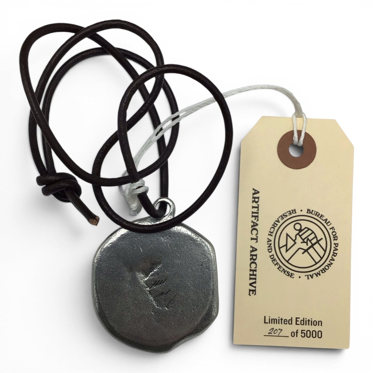 Hellboy B.P.R.D. Artifact Archive - Cornelius Agrippa's Charm