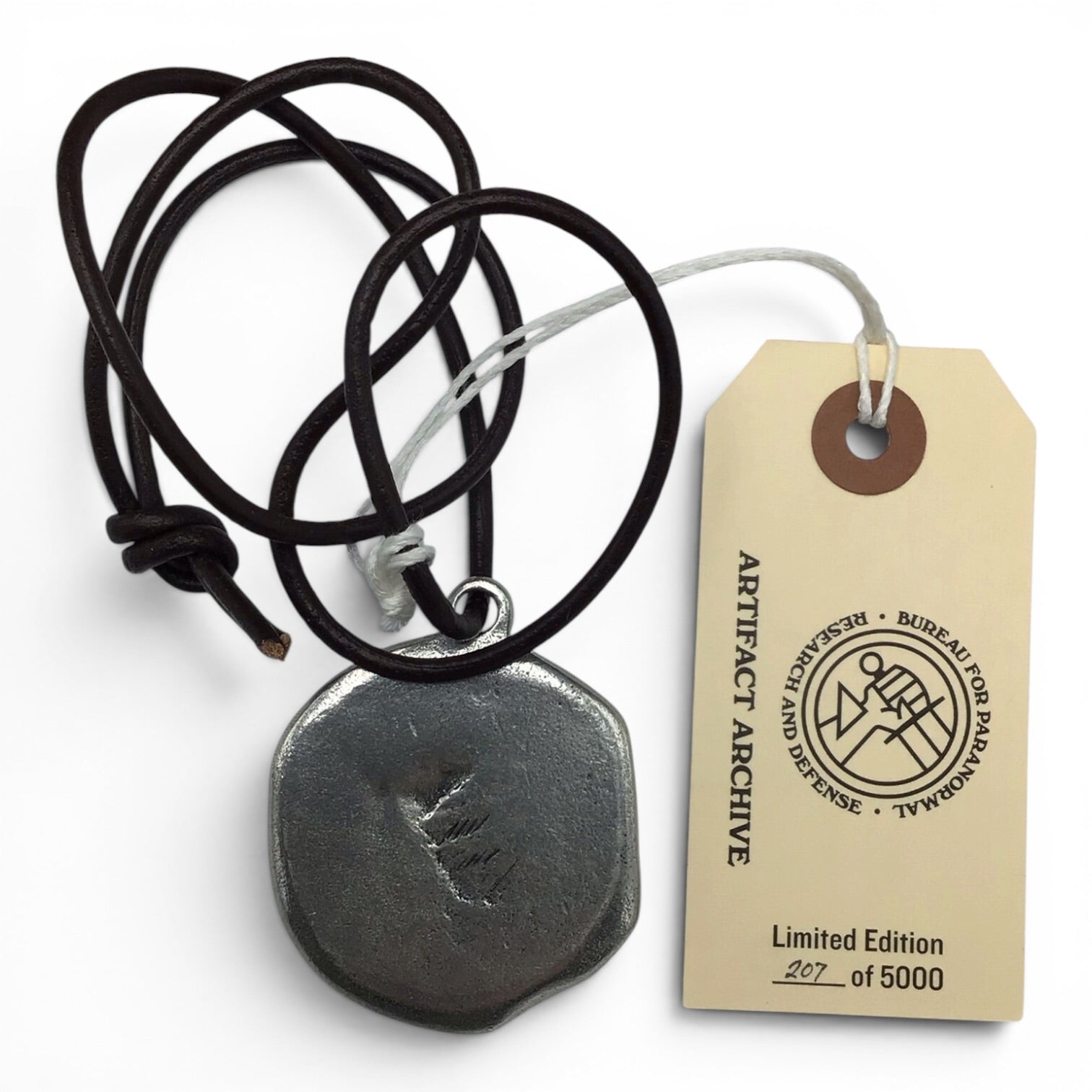Hellboy B.P.R.D. Artifact Archive - Cornelius Agrippa's Charm