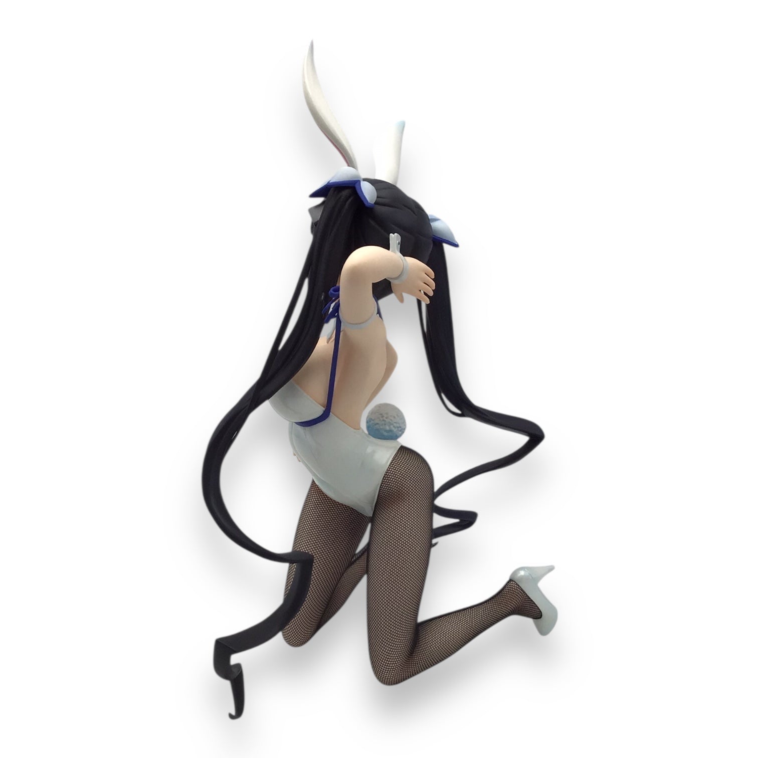 Hestia Bunny Version 1/4 Scale Figure - Is It Wrong to Try to Pick Up Girls in a Dungeon?