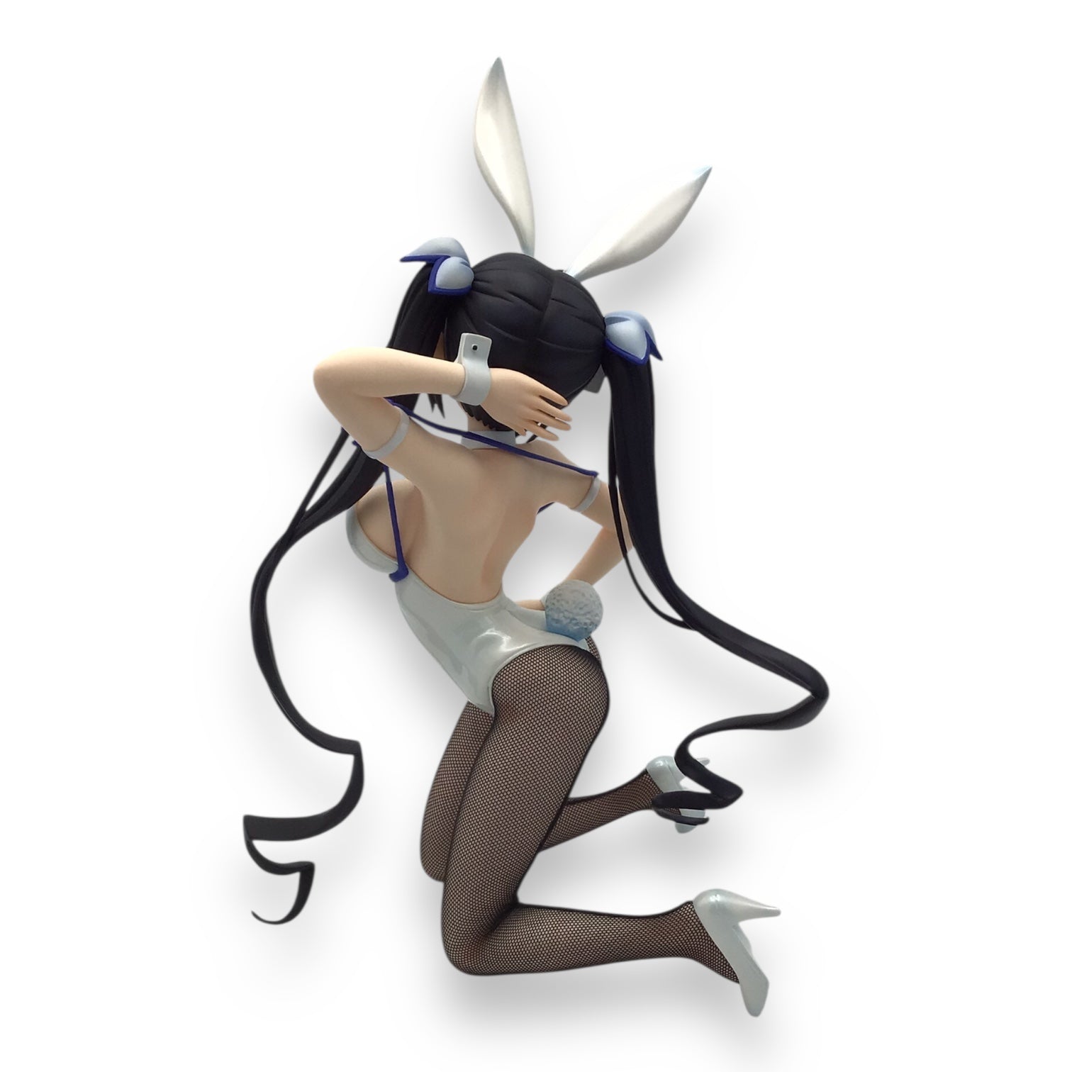 Hestia Bunny Version 1/4 Scale Figure - Is It Wrong to Try to Pick Up Girls in a Dungeon?