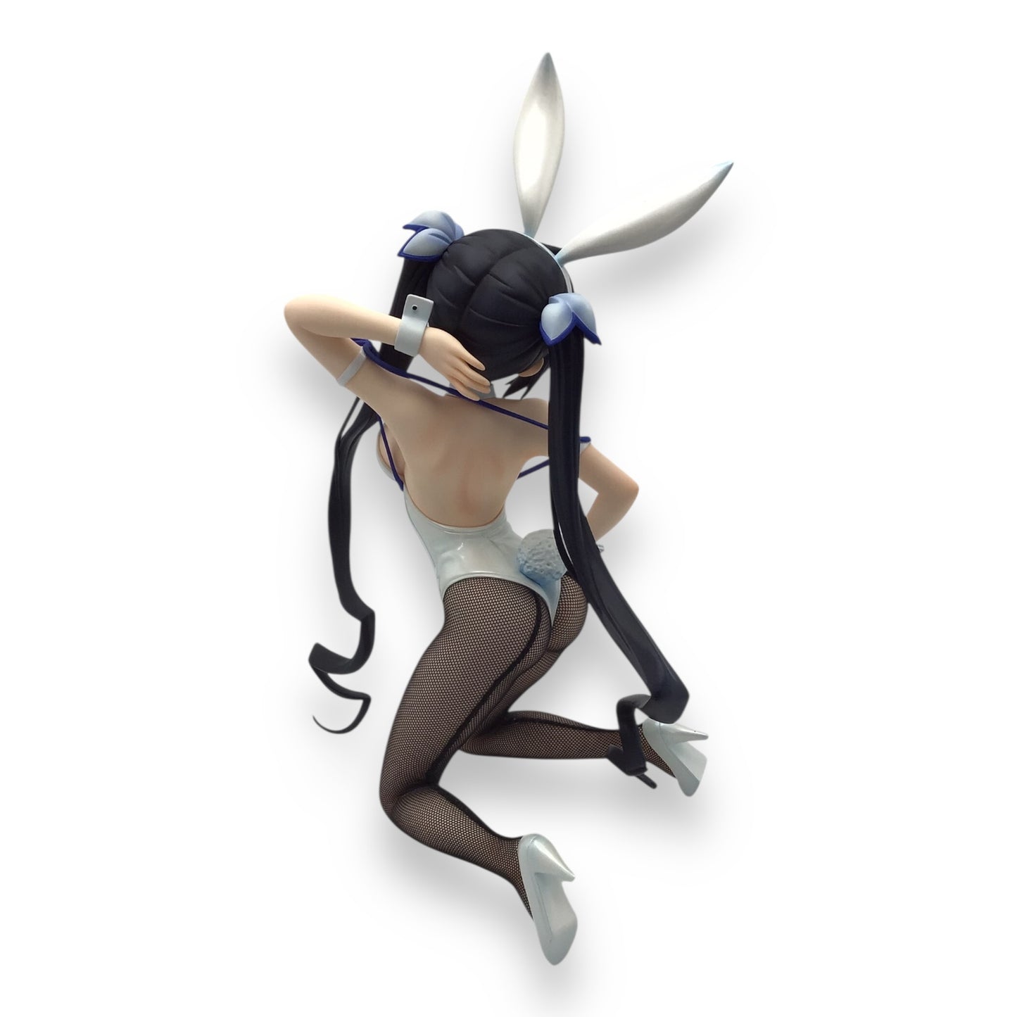 Hestia Bunny Version 1/4 Scale Figure - Is It Wrong to Try to Pick Up Girls in a Dungeon?