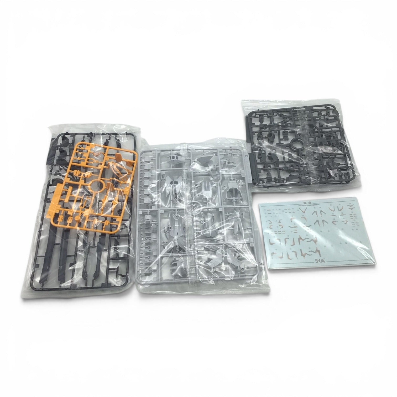 HiPlay SNAA Nether Emperor A.P Type YR-05 1/100 Scale Model Kit