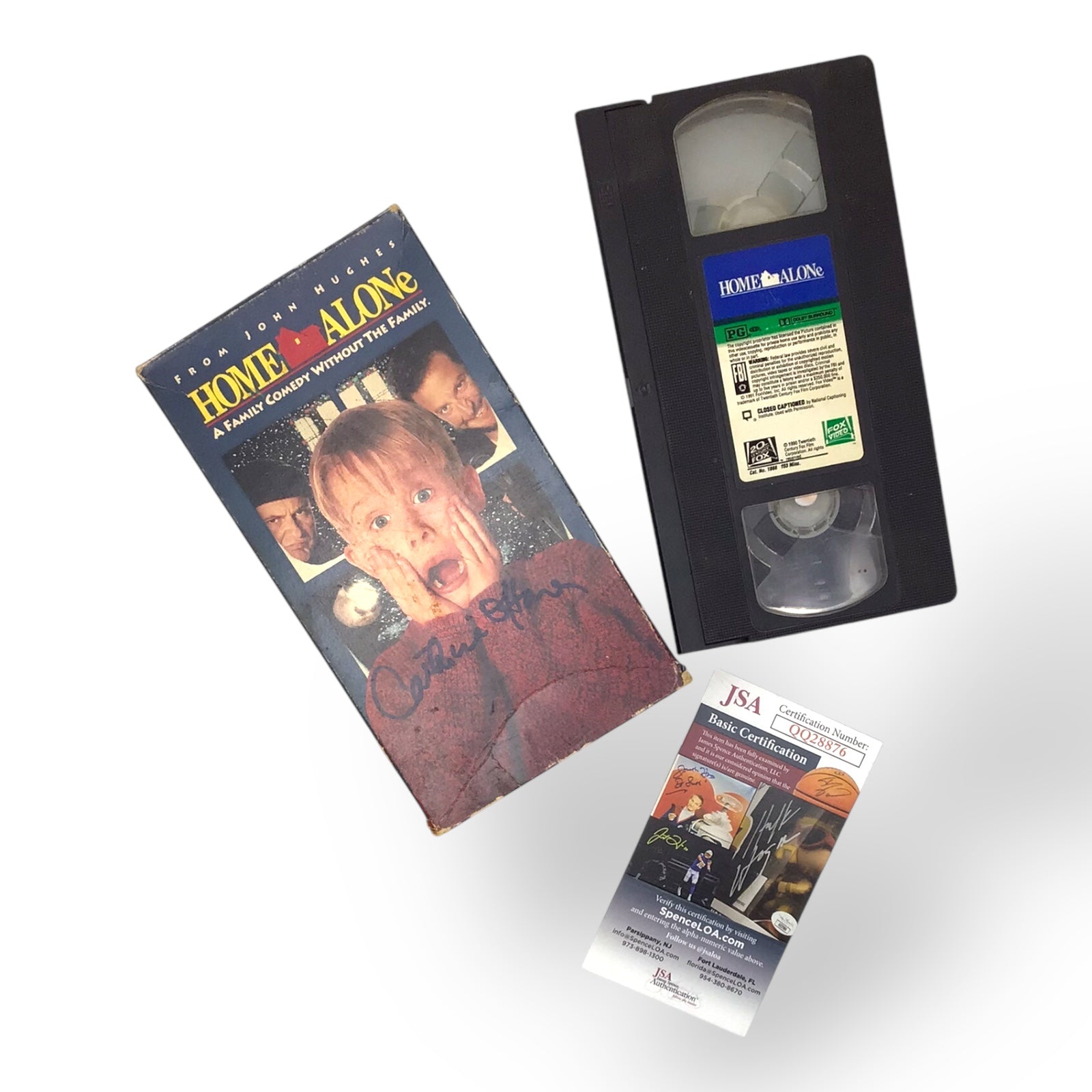 Home Alone – Catherine O’Hara Signed VHS Tape – JSA Authenticated COA